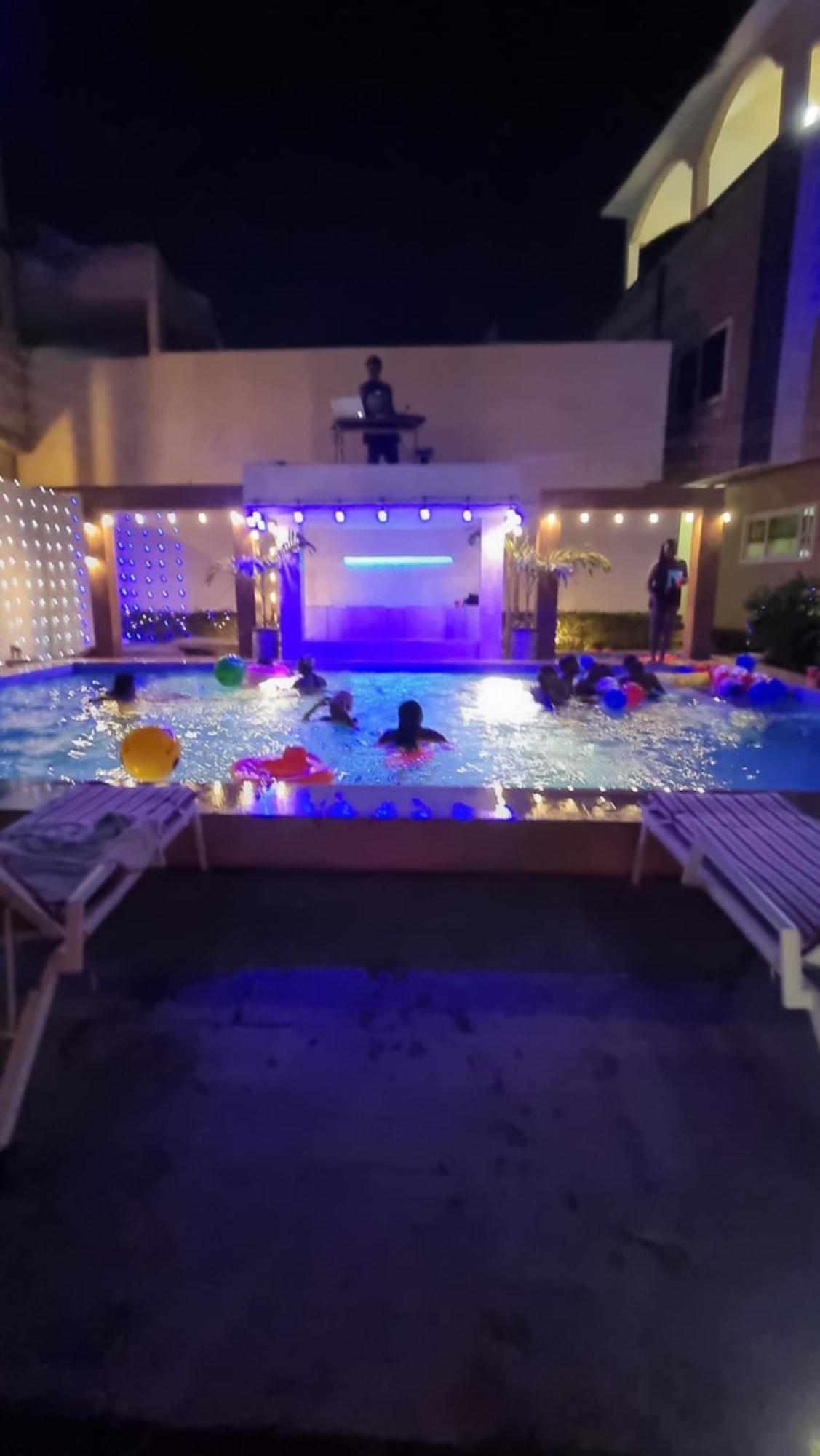 Mokaa Residence Hoteliere Lomé Esterno foto