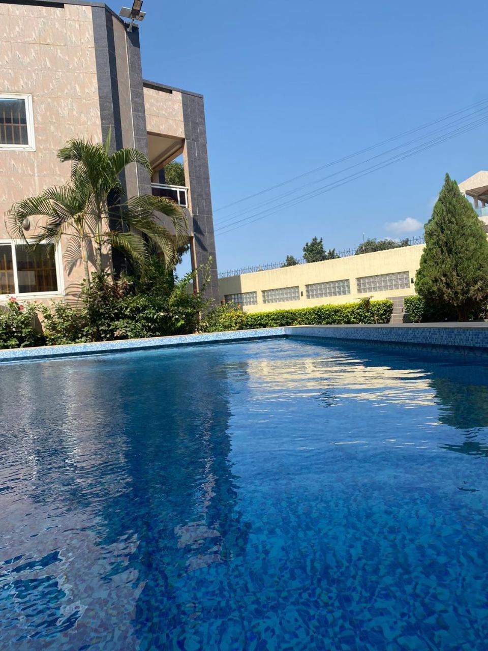 Mokaa Residence Hoteliere Lomé Esterno foto